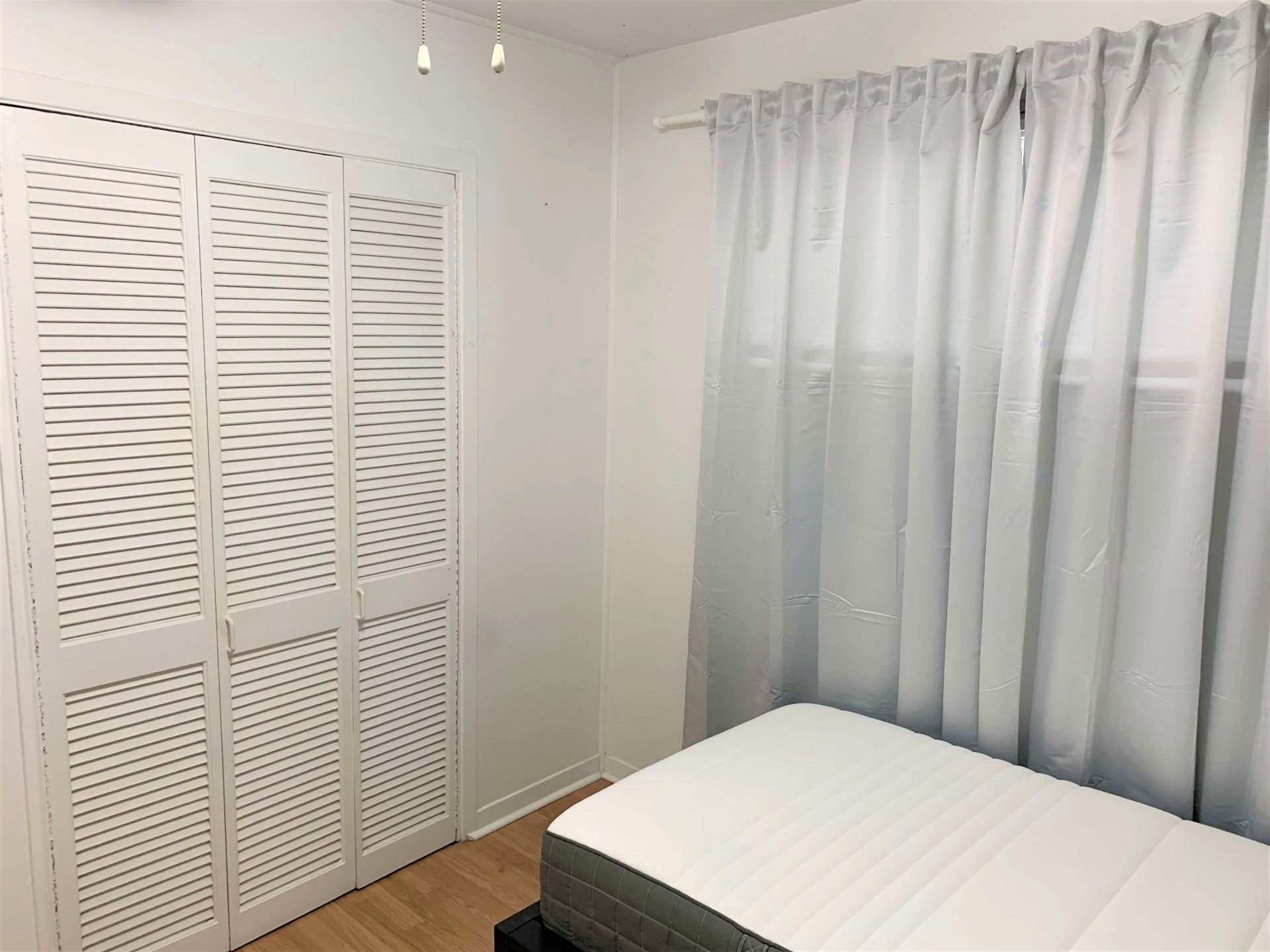 









288


Rue Champlain

,
Gatineau (Hull),




QC
J8X3S2

