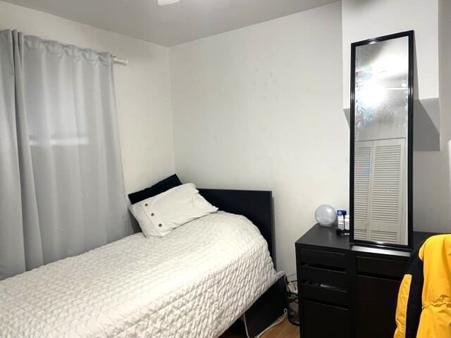 









288


Rue Champlain

,
Gatineau (Hull),




QC
J8X3S2

