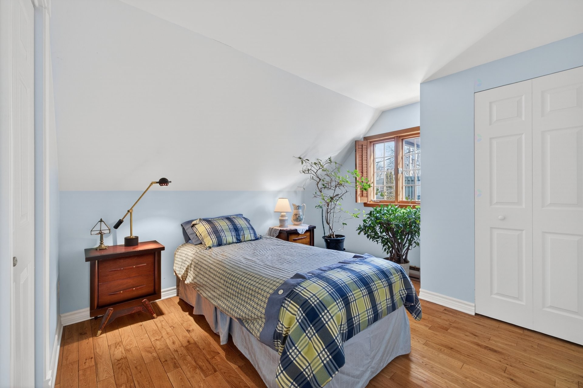 









6


Rue De Montbrun

,
Boucherville,




QC
J4B4T7

