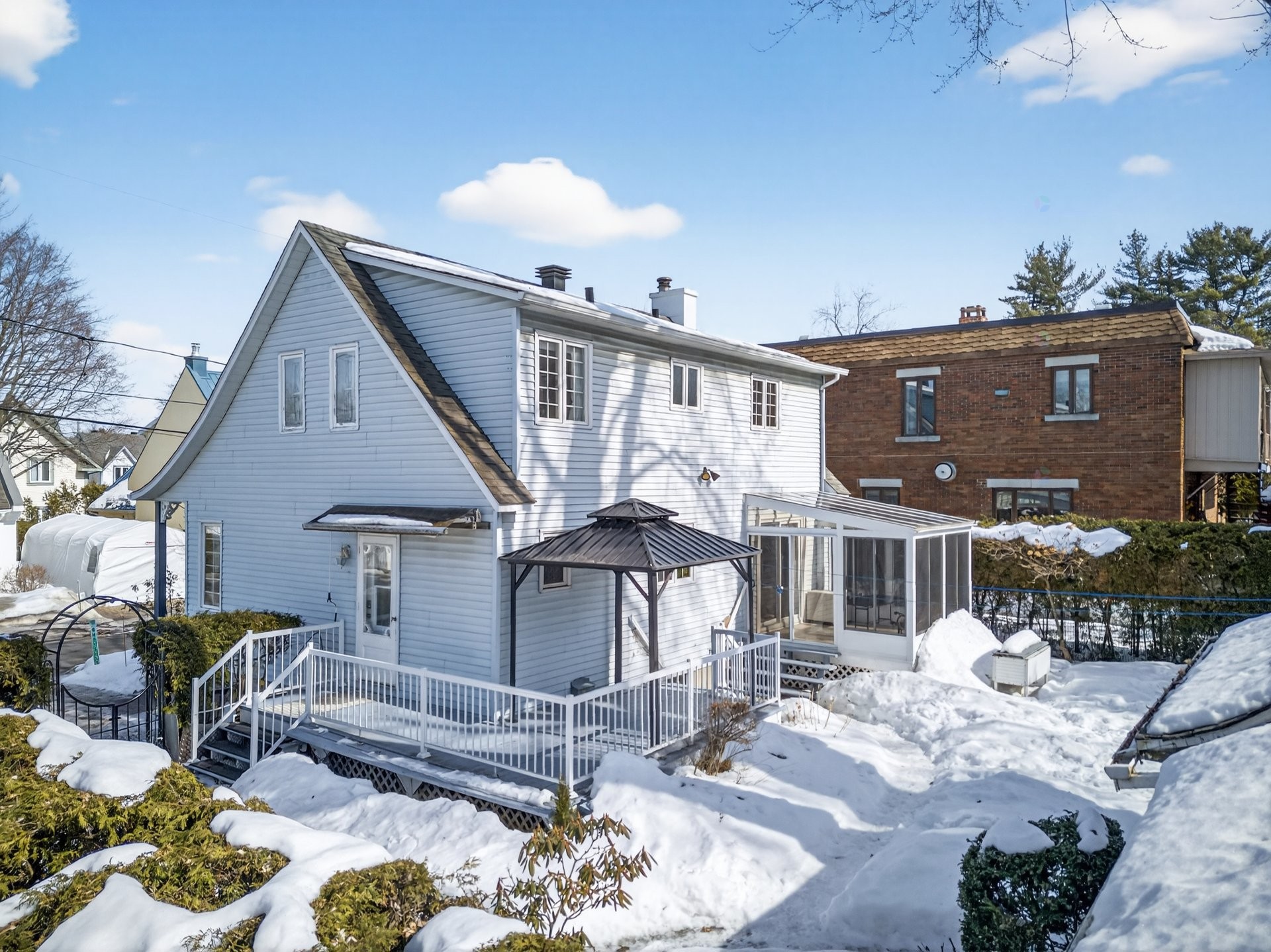 









6


Rue De Montbrun

,
Boucherville,




QC
J4B4T7

