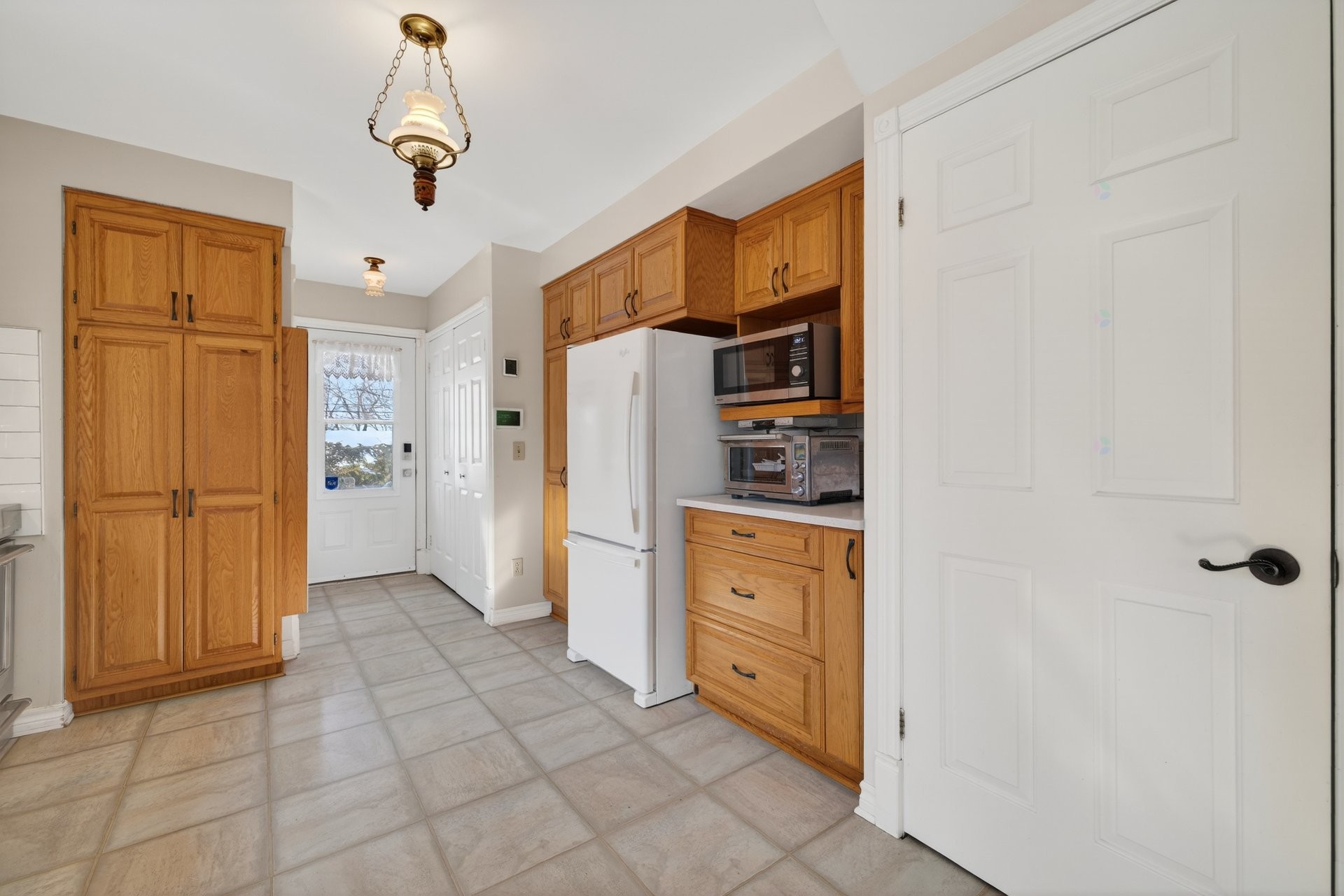 









6


Rue De Montbrun

,
Boucherville,




QC
J4B4T7

