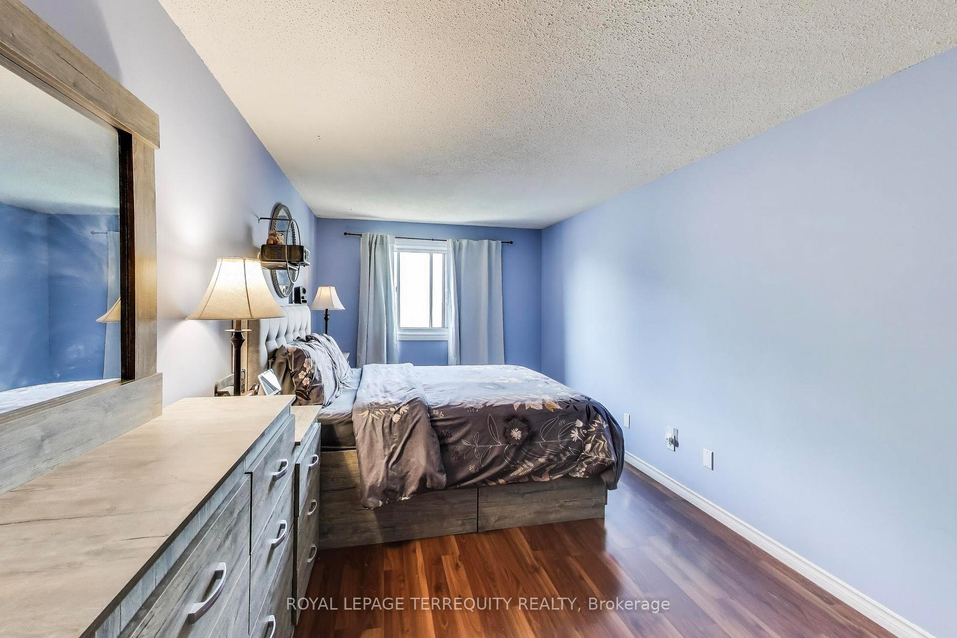









1100


Oxford

Street, 88,
Oshawa,




ON
L1J 6G4

