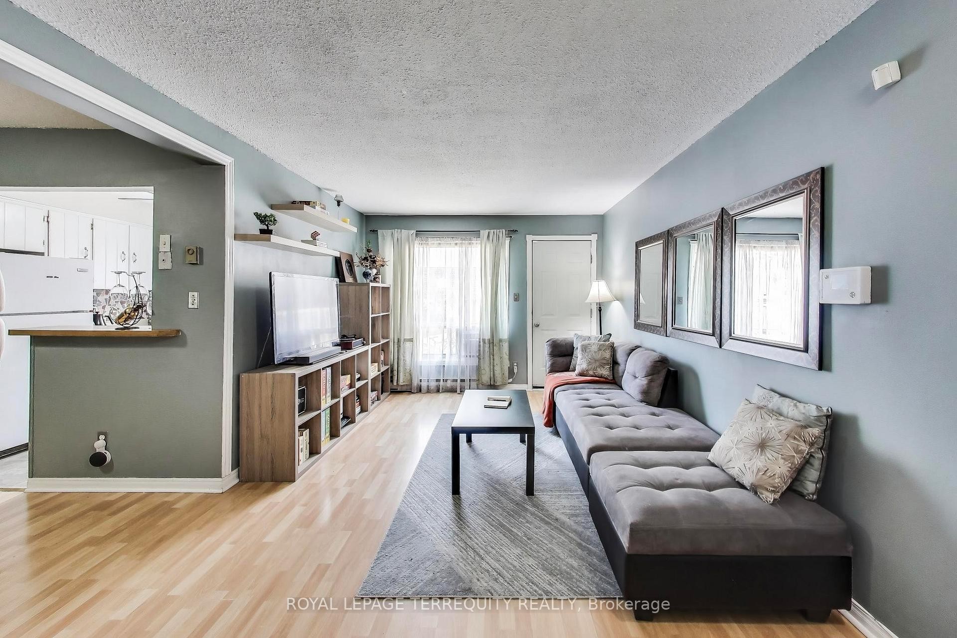 









1100


Oxford

Street, 88,
Oshawa,




ON
L1J 6G4

