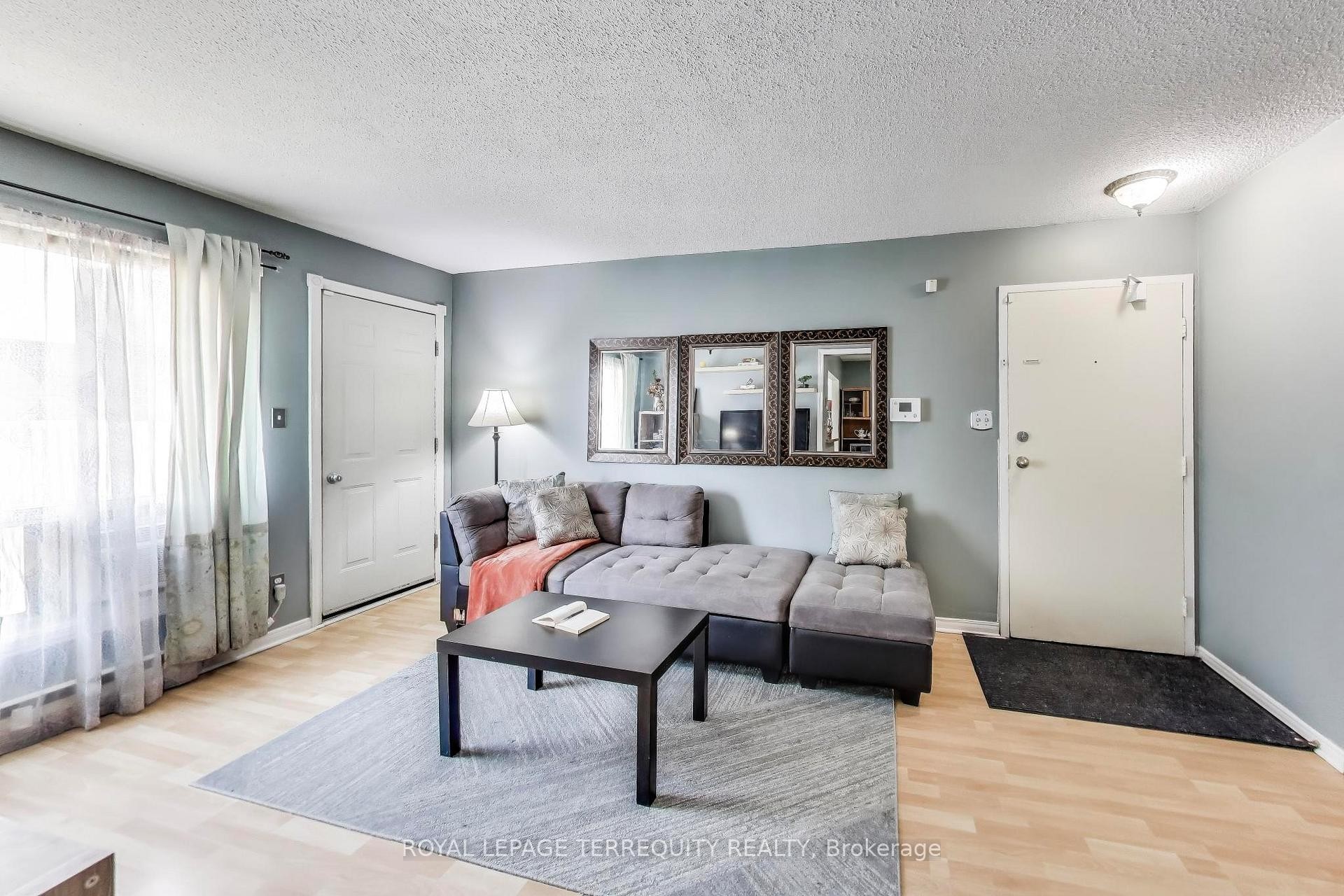 









1100


Oxford

Street, 88,
Oshawa,




ON
L1J 6G4

