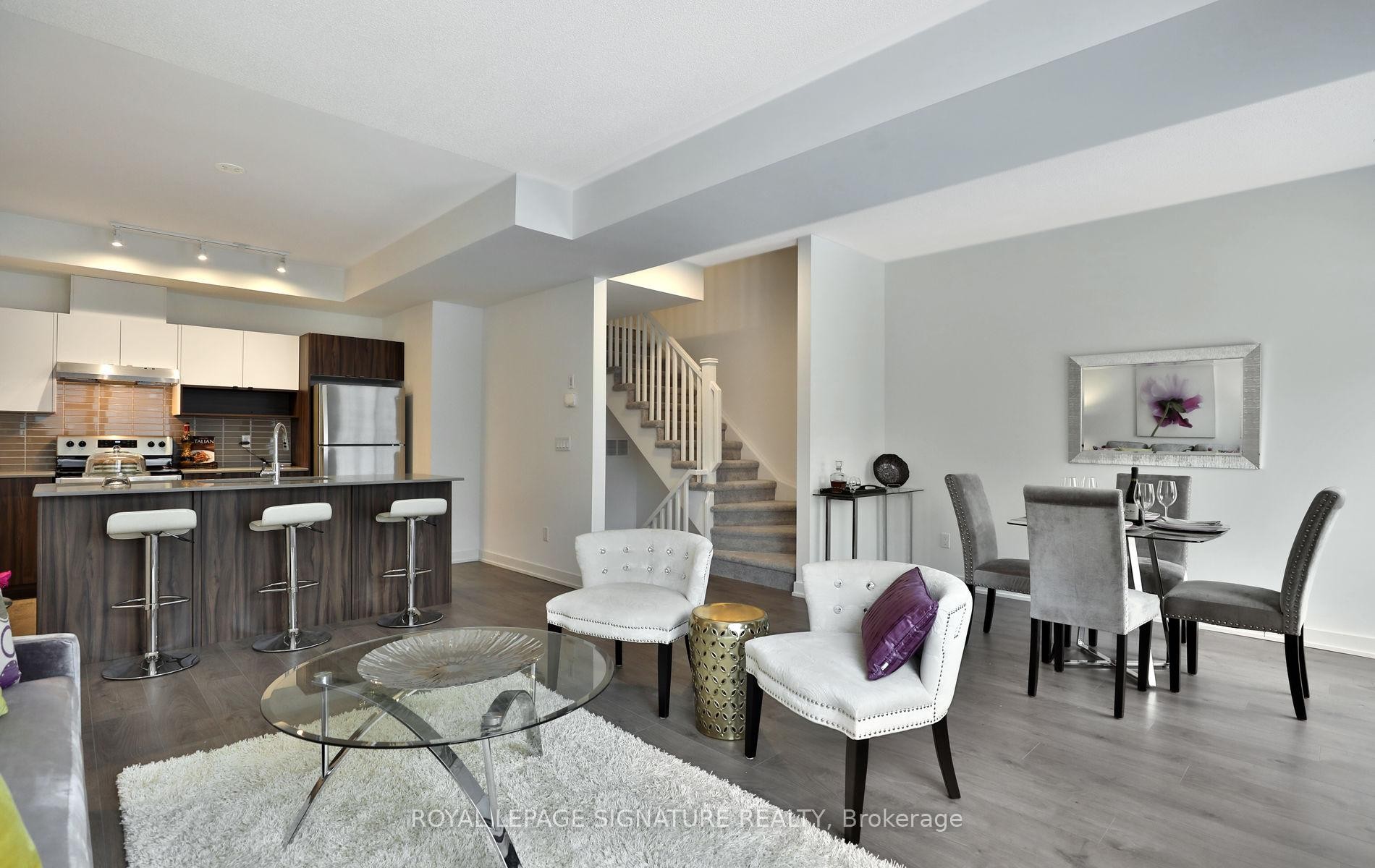 









1121


Cooke

Boulevard, 3,
Burlington,




ON
L7T 0C4

