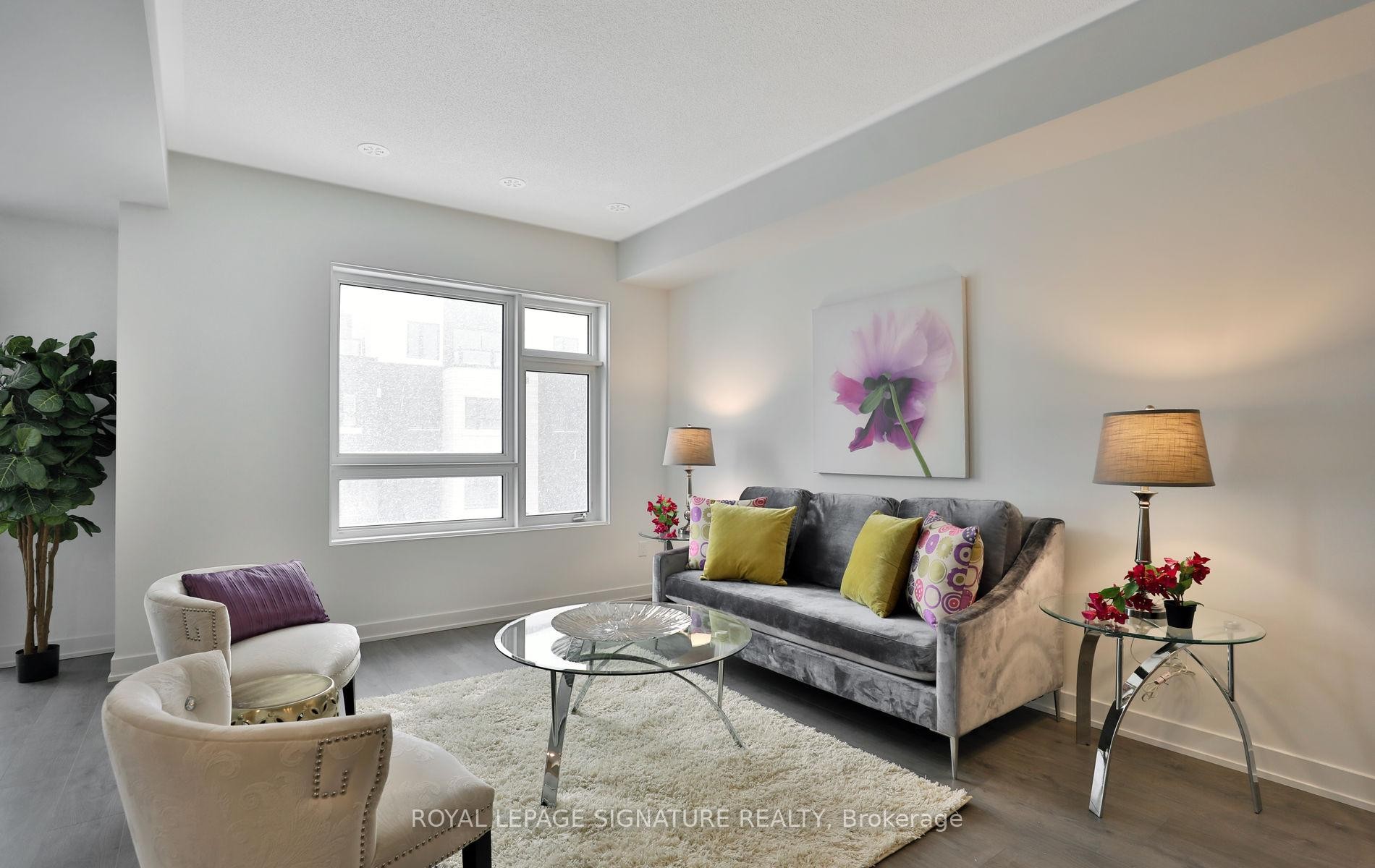 









1121


Cooke

Boulevard, 3,
Burlington,




ON
L7T 0C4

