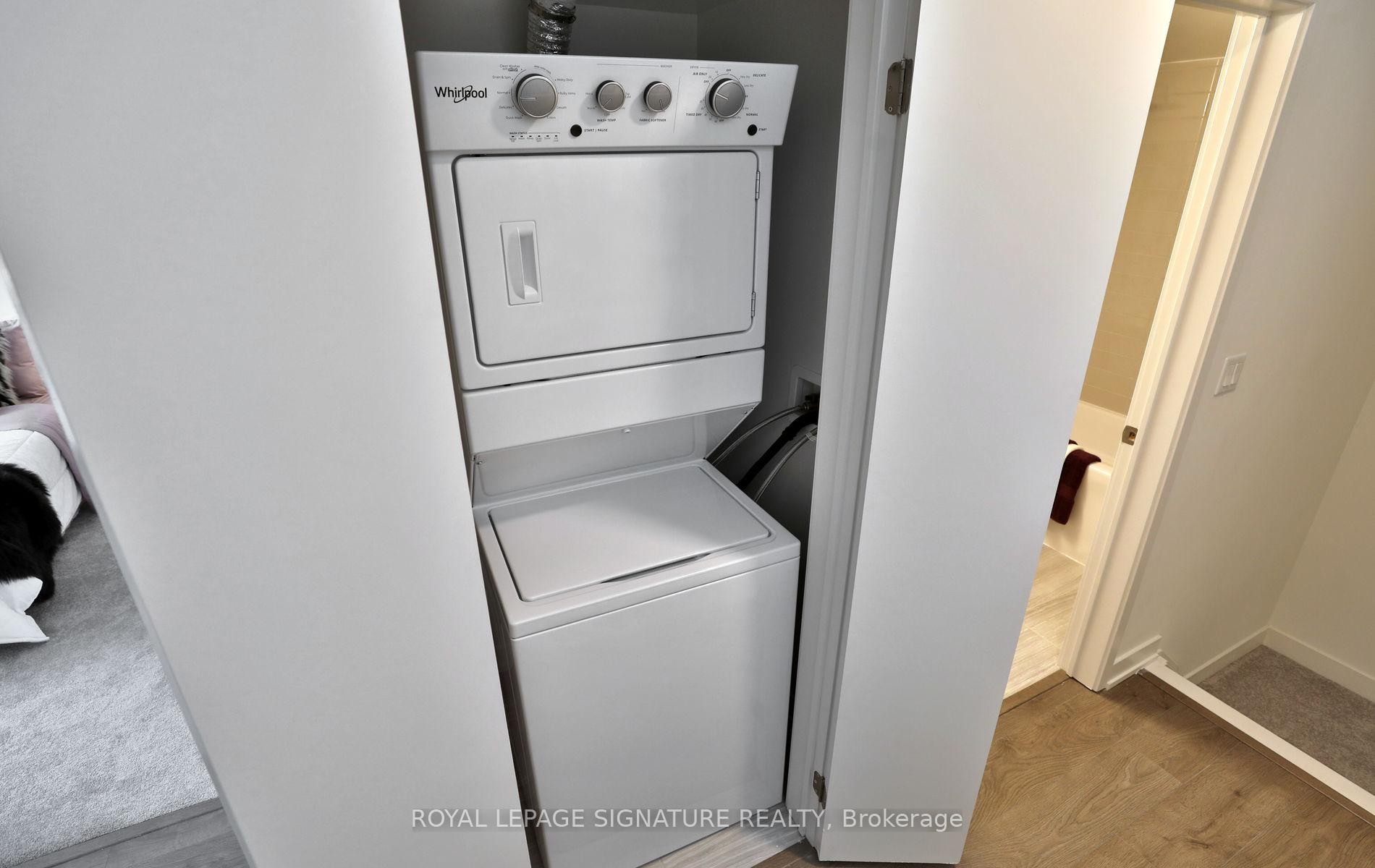 









1121


Cooke

Boulevard, 3,
Burlington,




ON
L7T 0C4

