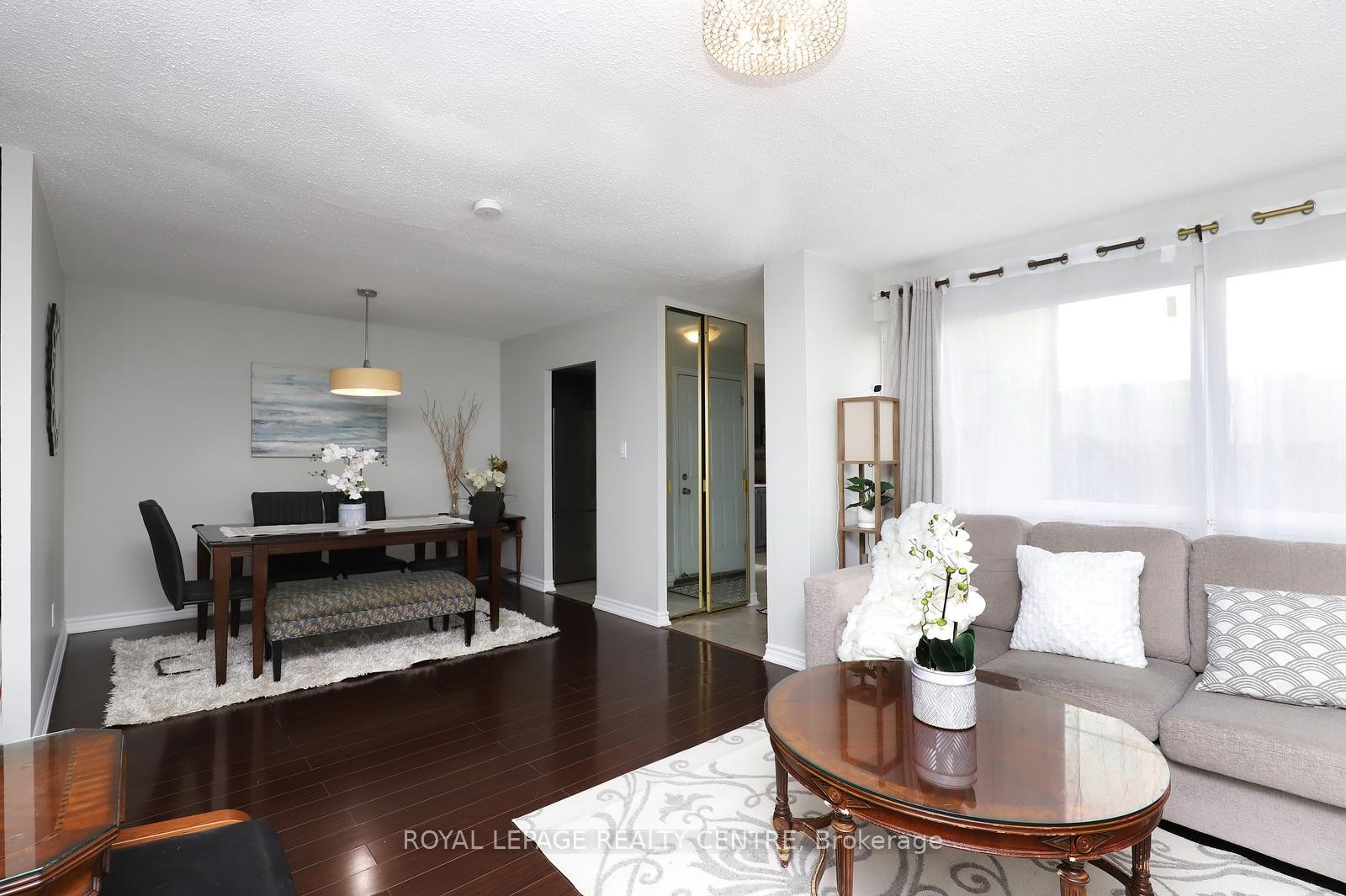 









1055


Dundas

Street East, 171,
Mississauga,




ON
L4Y 3X6

