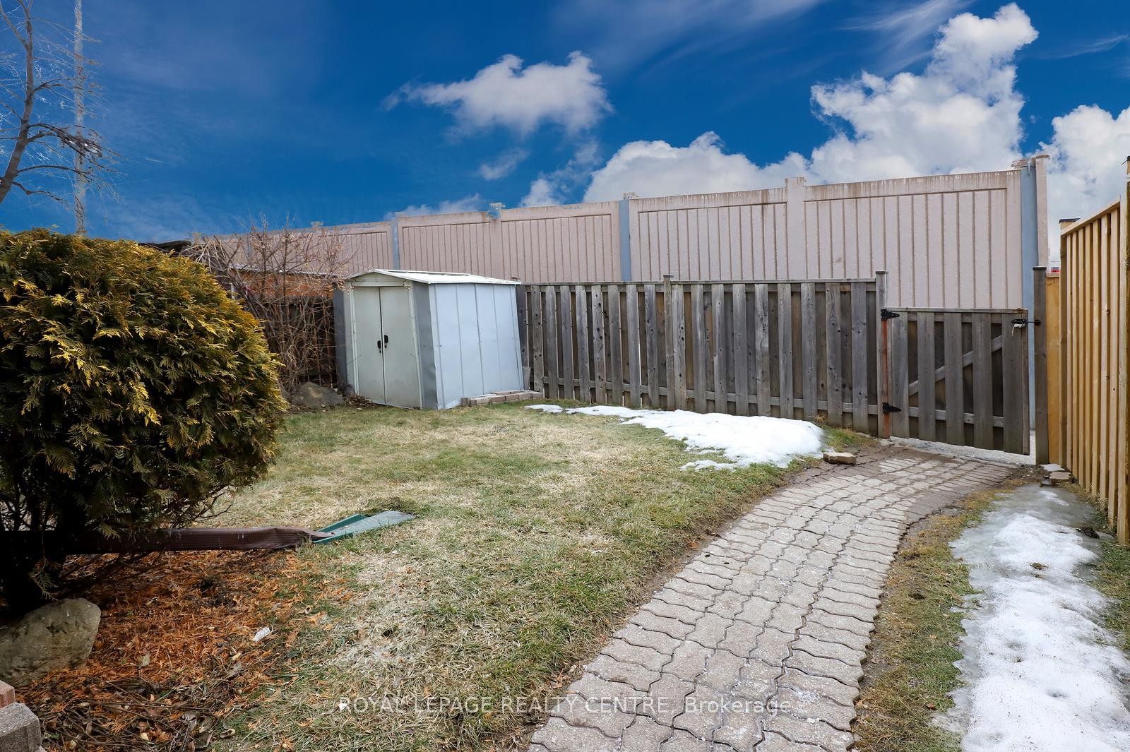 









1055


Dundas

Street East, 171,
Mississauga,




ON
L4Y 3X6

