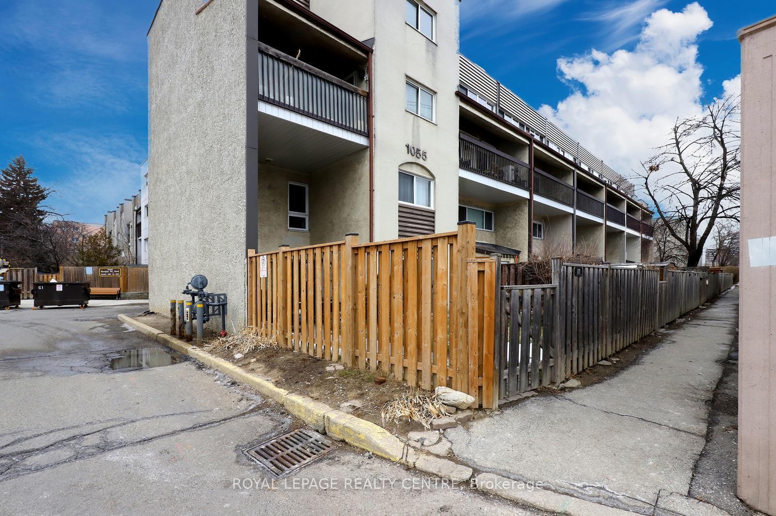 









1055


Dundas

Street East, 171,
Mississauga,




ON
L4Y 3X6


