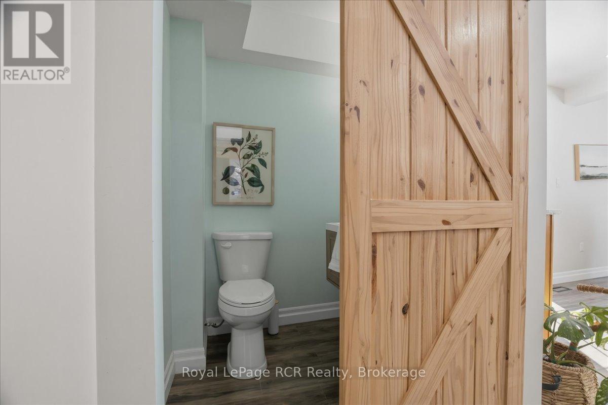 












392010 GREY ROAD 109

,
Southgate,




Ontario
N0G2A0

