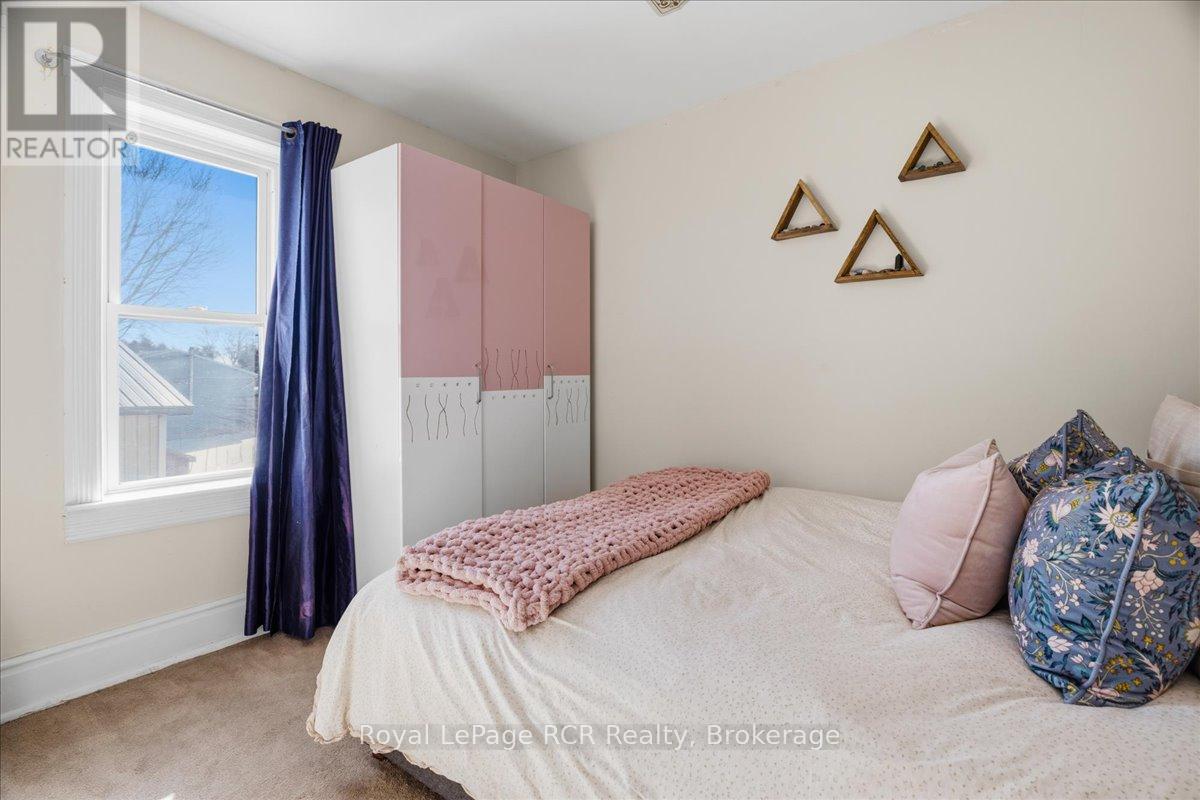 












392010 GREY ROAD 109

,
Southgate,




Ontario
N0G2A0

