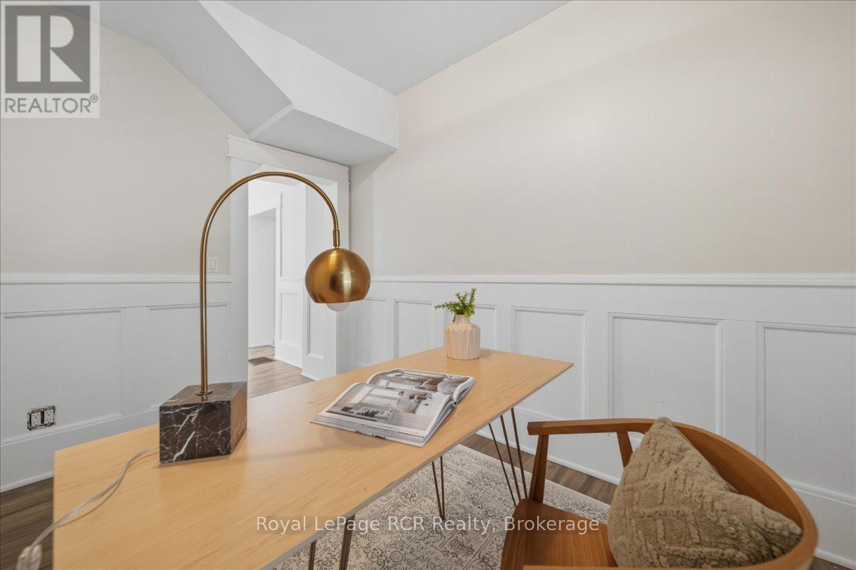 












392010 GREY ROAD 109

,
Southgate,




Ontario
N0G2A0

