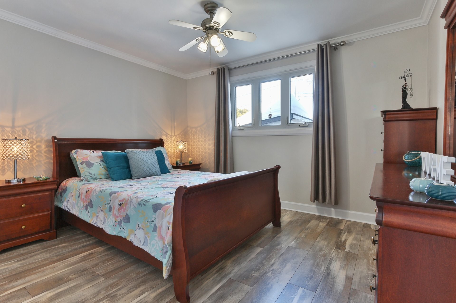 









495


Rue de Versailles

,
Saint-Jean-sur-Richelieu,




QC
J3B4H2

