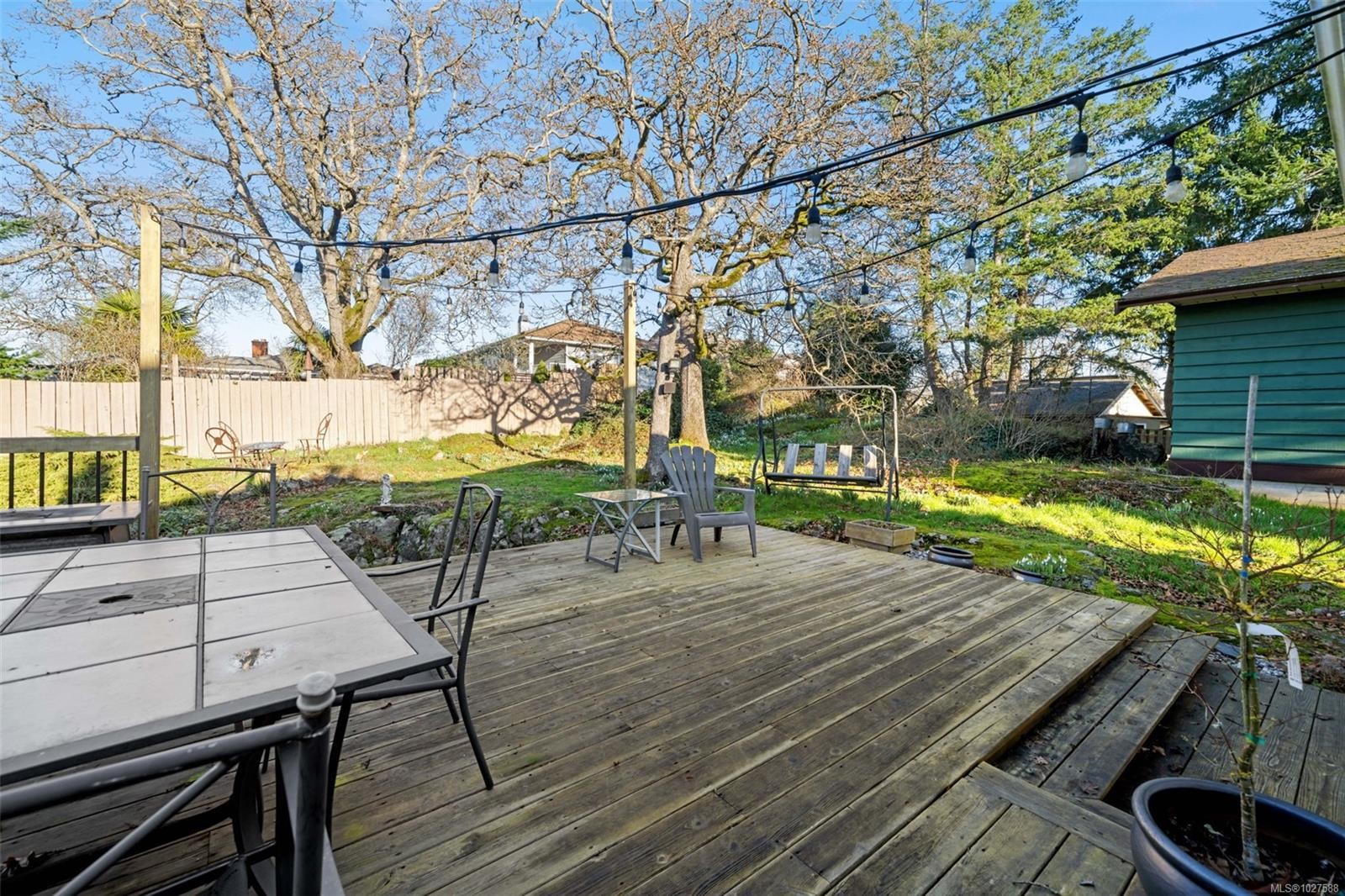 









730


Burnside

Rd West,
Saanich,




BC
V8Z 1N1

