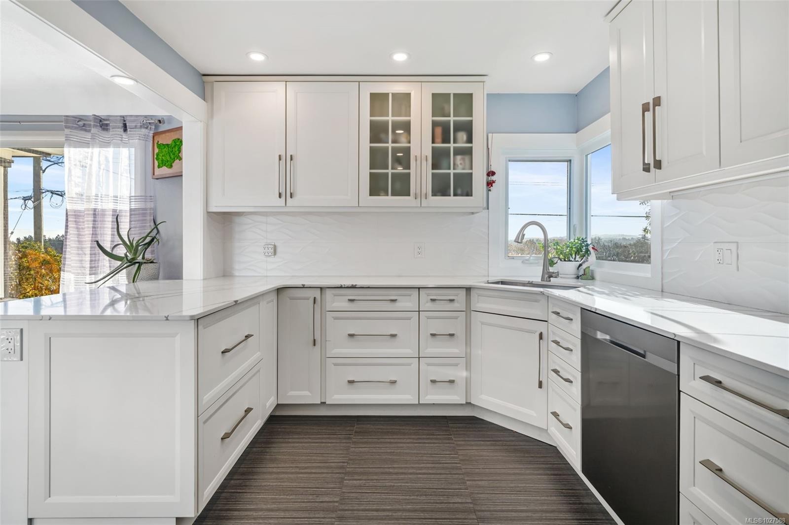 









730


Burnside

Rd West,
Saanich,




BC
V8Z 1N1

