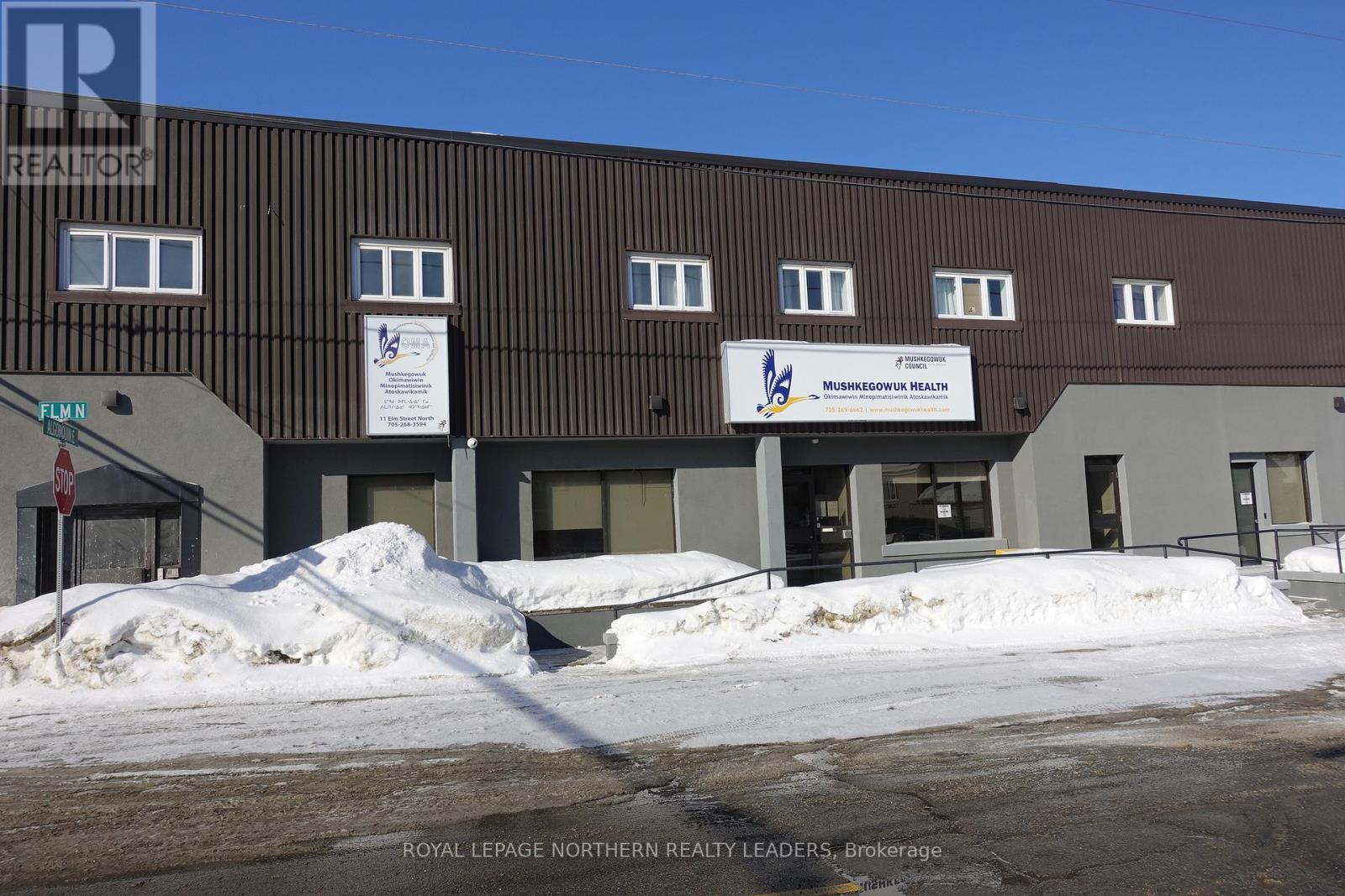 












11 ELM STREET N

,
Timmins (TNE - Central),




Ontario
P4N6A3


