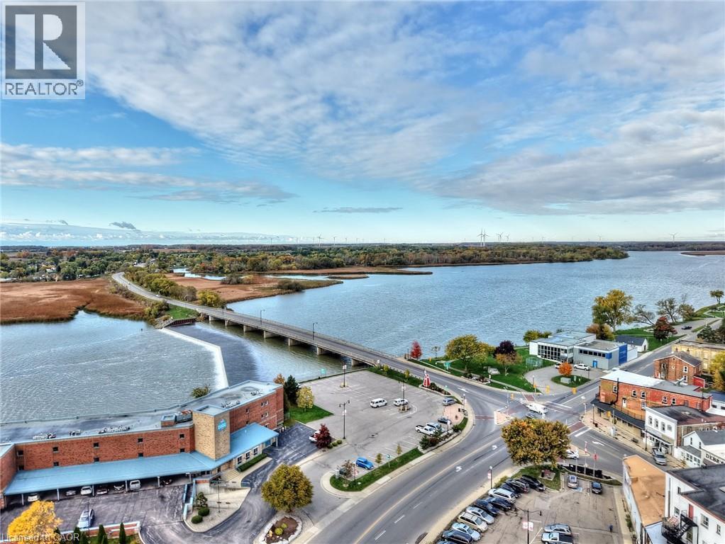 












123 FAIRVIEW Avenue W

,
Dunnville,




Ontario
N1A1M2

