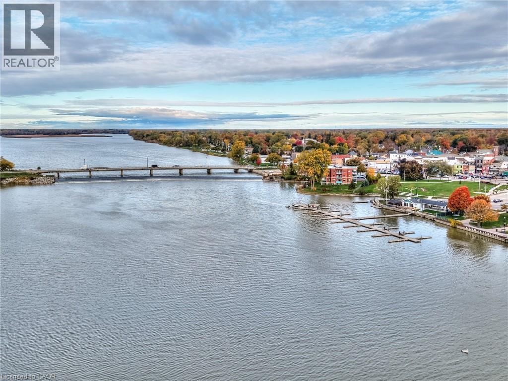 












123 FAIRVIEW Avenue W

,
Dunnville,




Ontario
N1A1M2

