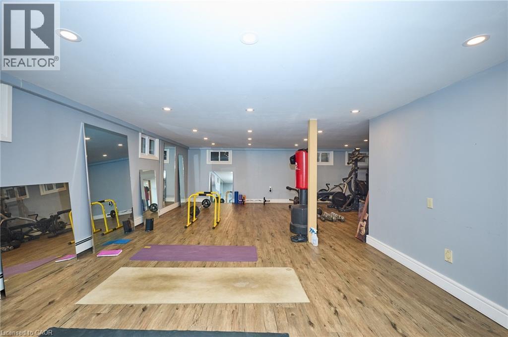 












123 FAIRVIEW Avenue W

,
Dunnville,




Ontario
N1A1M2

