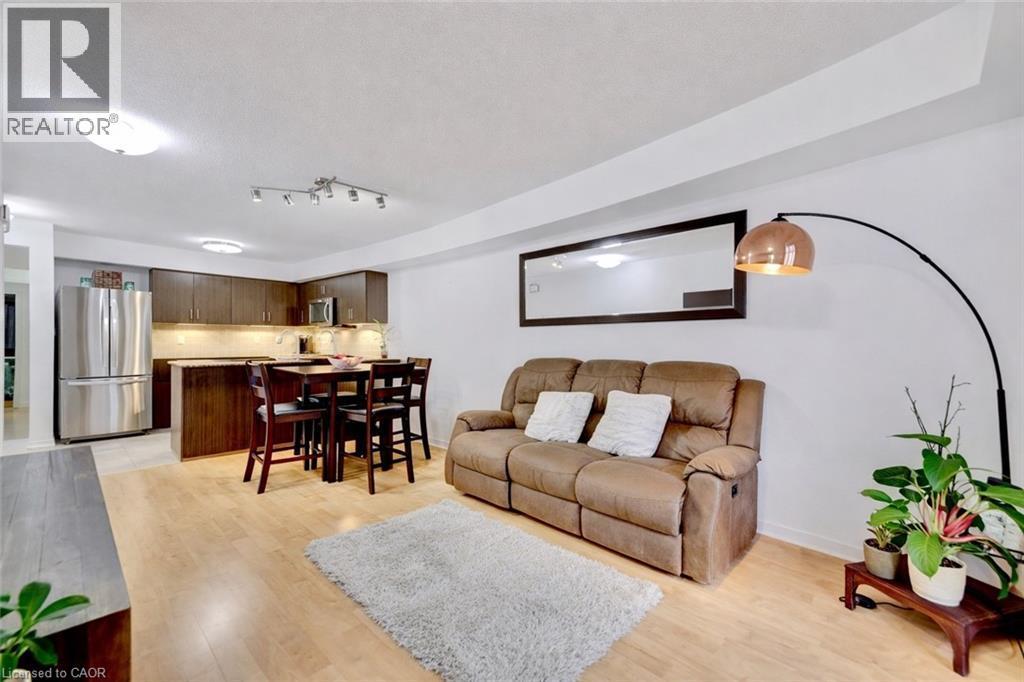 












2504 POST Road Unit# 19

,
Oakville,




Ontario
L6H0K1

