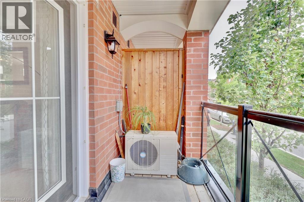 












2504 POST Road Unit# 19

,
Oakville,




Ontario
L6H0K1

