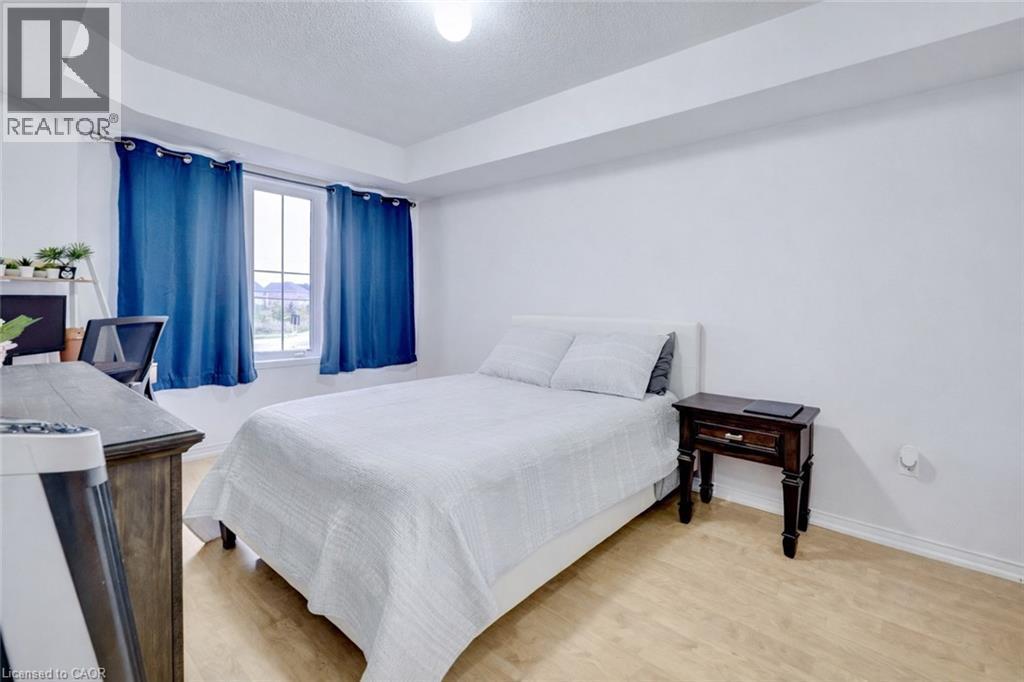 












2504 POST Road Unit# 19

,
Oakville,




Ontario
L6H0K1

