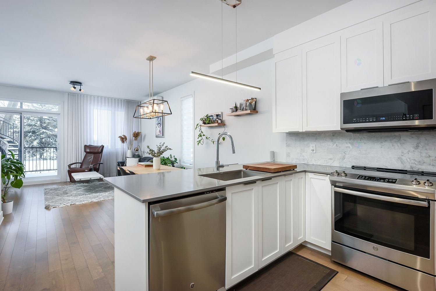 









5591


Rue Beaubien E.

,
Montréal (Rosemont/La Petite-Patrie),




QC
H1T1X3

