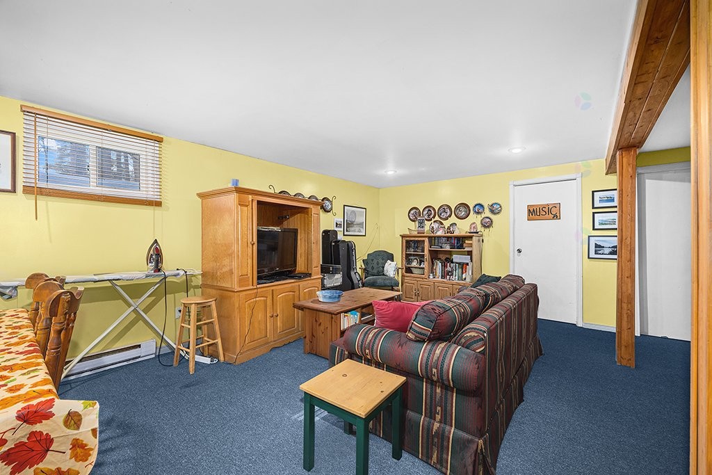 









4


Av. Edgewood

,
Bristol,




QC
J0X1G0

