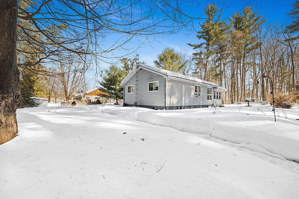 









4


Av. Edgewood

,
Bristol,




QC
J0X1G0

