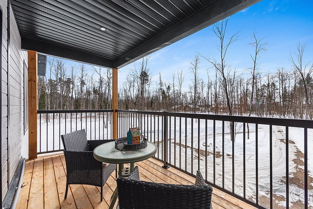 









94


Av. Paradise

,
Mansfield-et-Pontefract,




QC
J0X1R0

