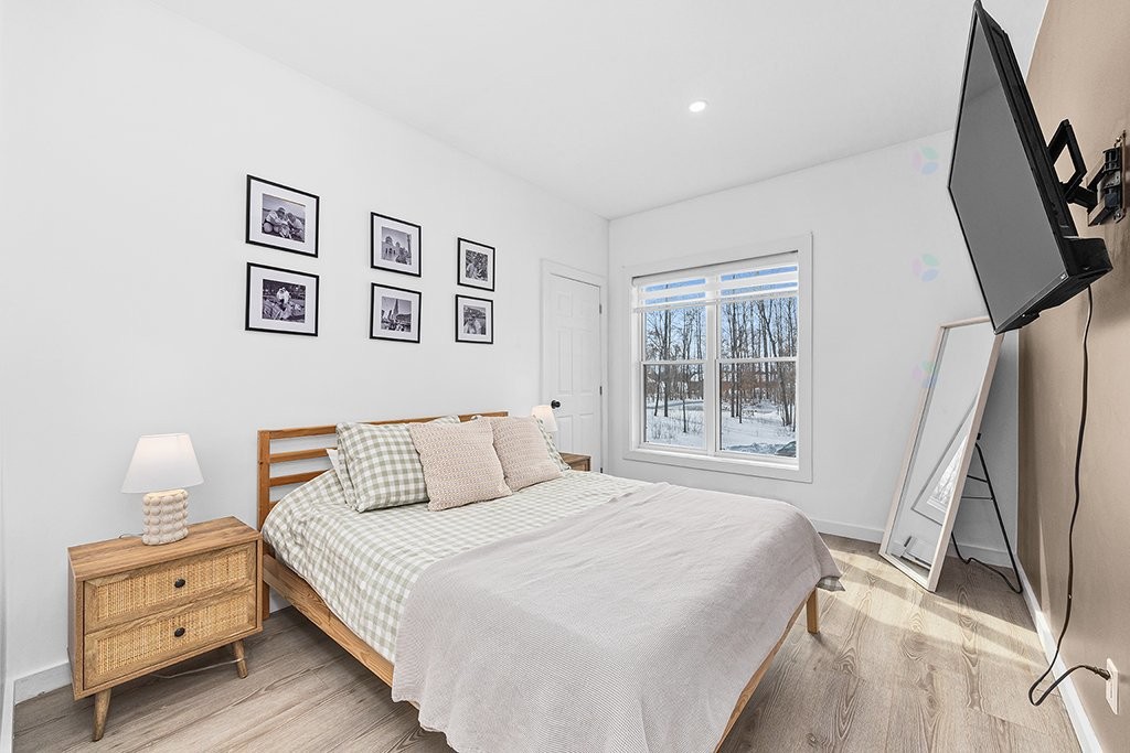 









94


Av. Paradise

,
Mansfield-et-Pontefract,




QC
J0X1R0

