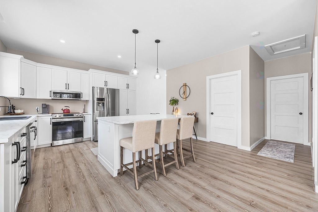 









94


Av. Paradise

,
Mansfield-et-Pontefract,




QC
J0X1R0

