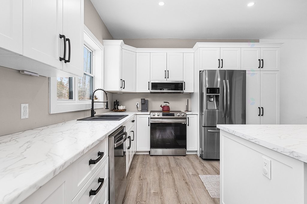 









94


Av. Paradise

,
Mansfield-et-Pontefract,




QC
J0X1R0

