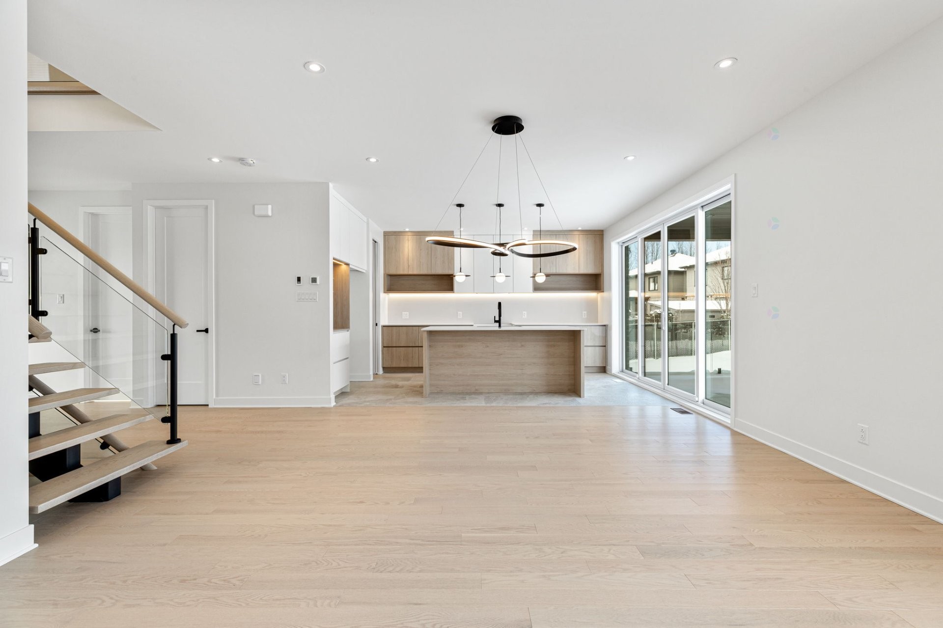 









755


Rue Louis-Quilico

,
Boucherville,




QC
J4B0H5

