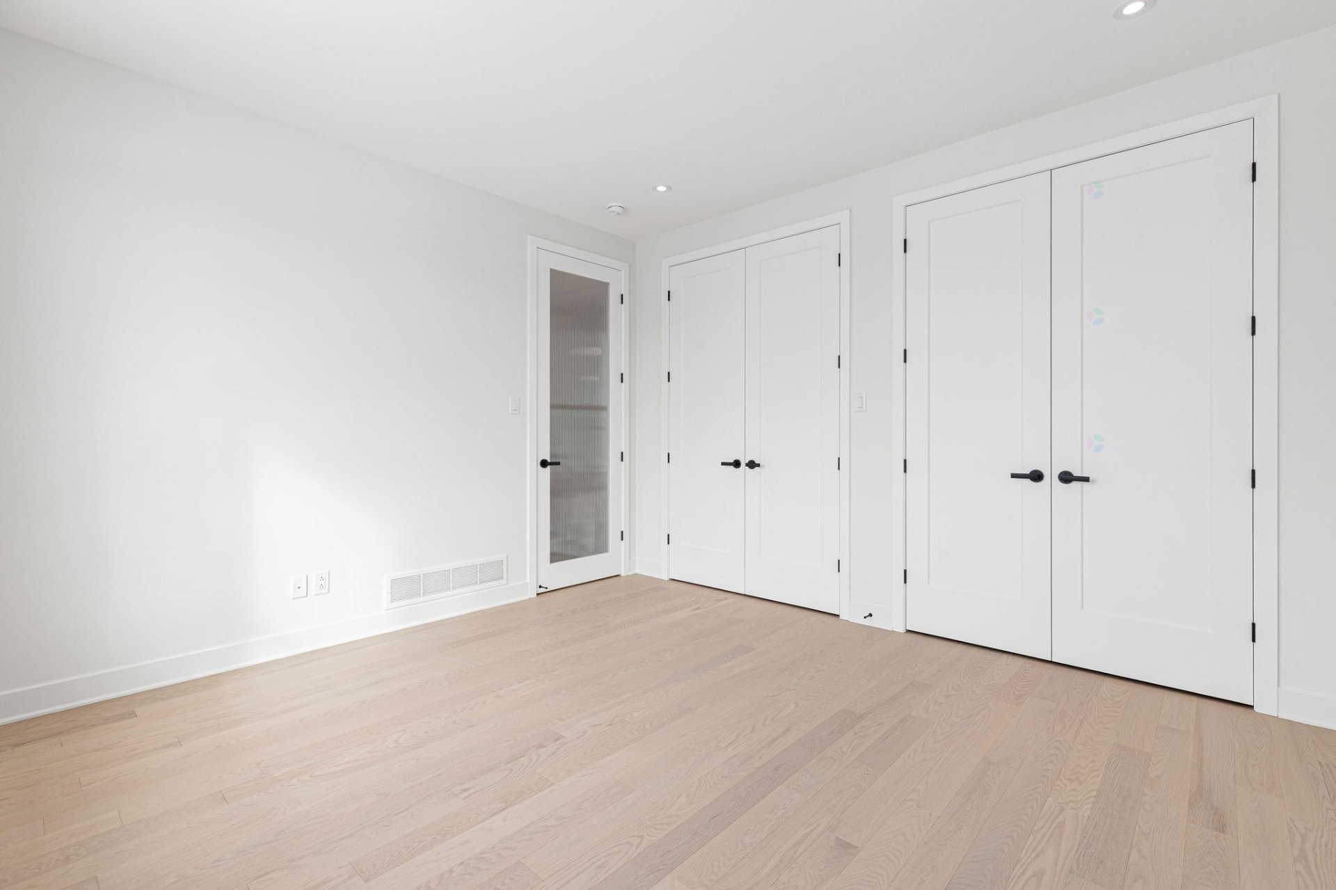 









755


Rue Louis-Quilico

,
Boucherville,




QC
J4B0H5

