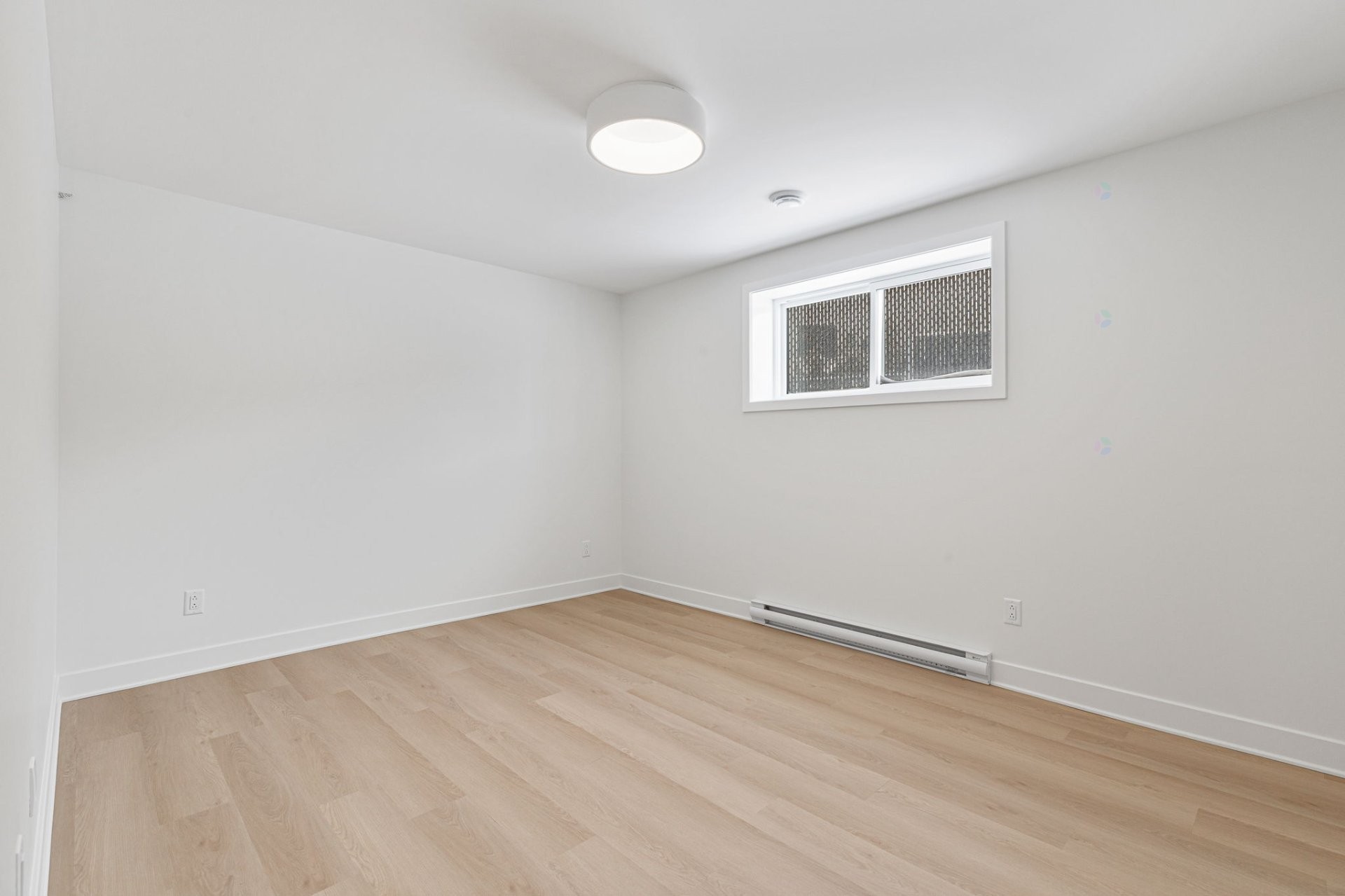 









755


Rue Louis-Quilico

,
Boucherville,




QC
J4B0H5

