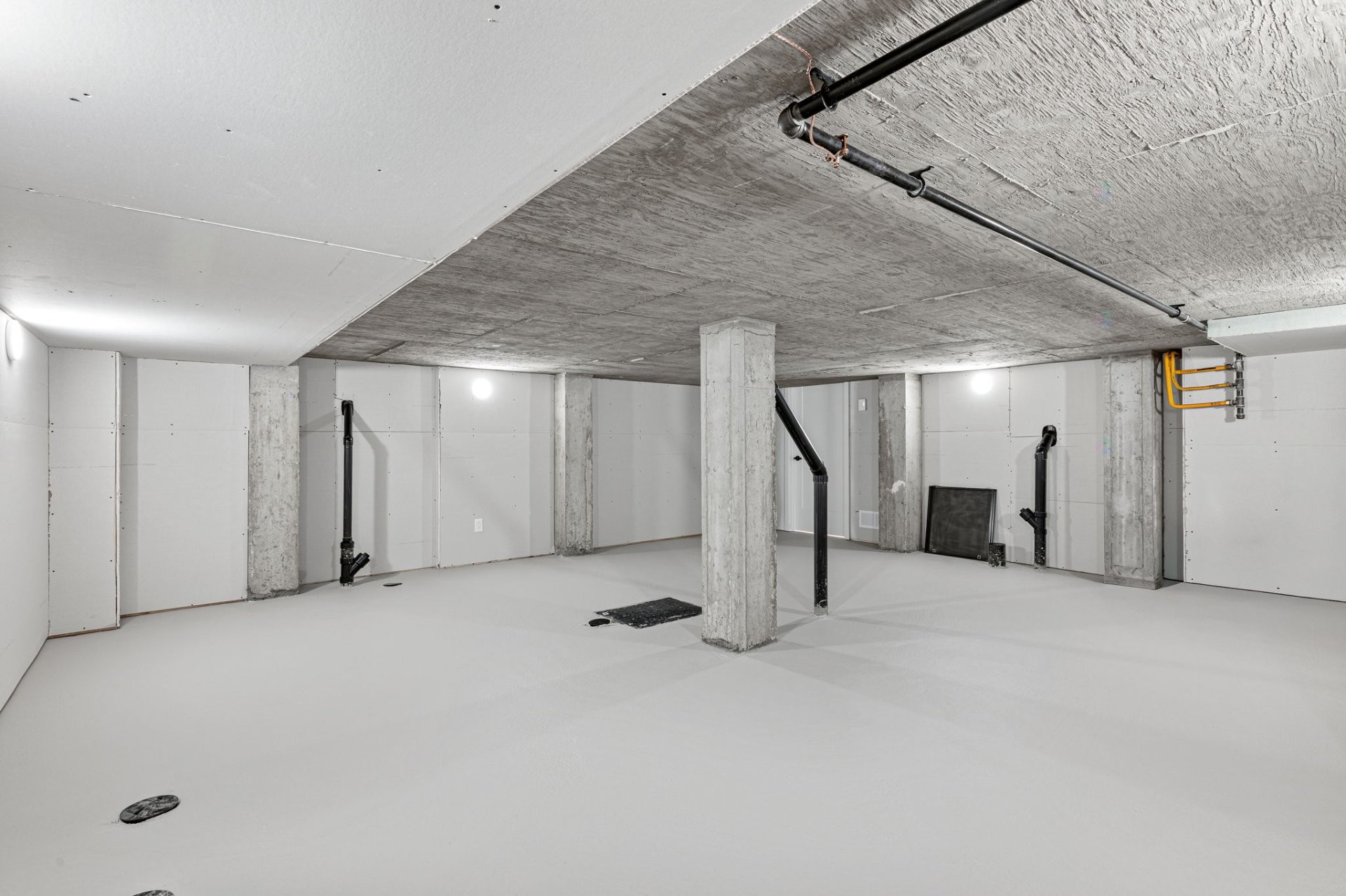 









755


Rue Louis-Quilico

,
Boucherville,




QC
J4B0H5

