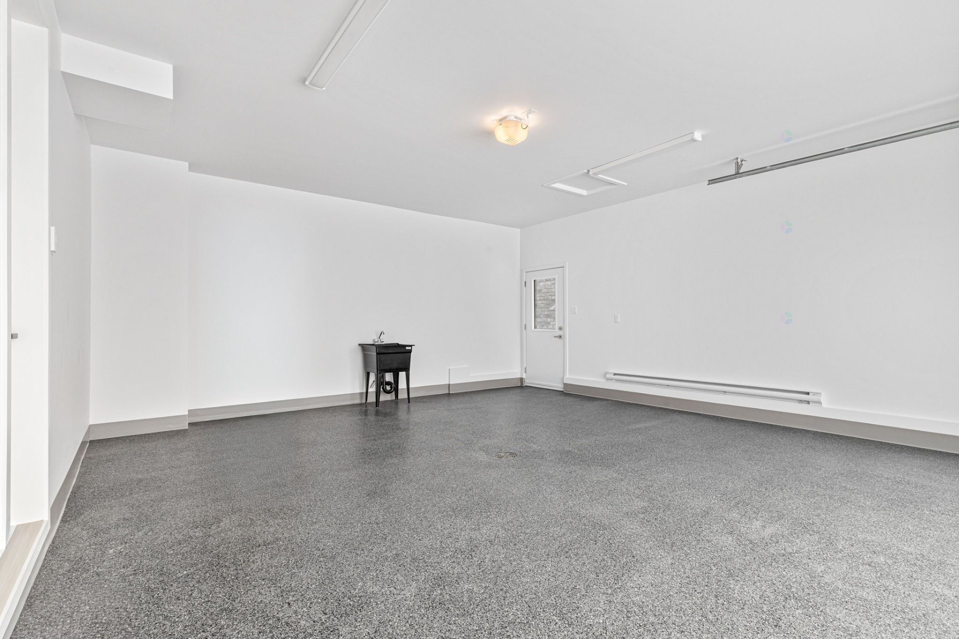 









755


Rue Louis-Quilico

,
Boucherville,




QC
J4B0H5

