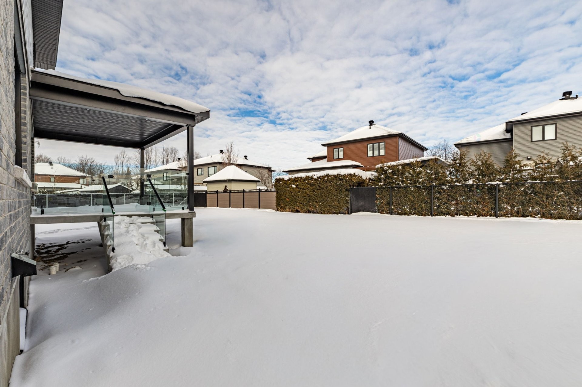 









755


Rue Louis-Quilico

,
Boucherville,




QC
J4B0H5

