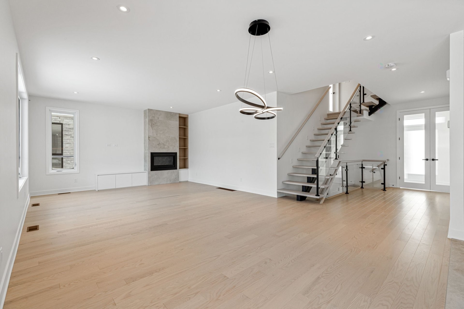 









755


Rue Louis-Quilico

,
Boucherville,




QC
J4B0H5

