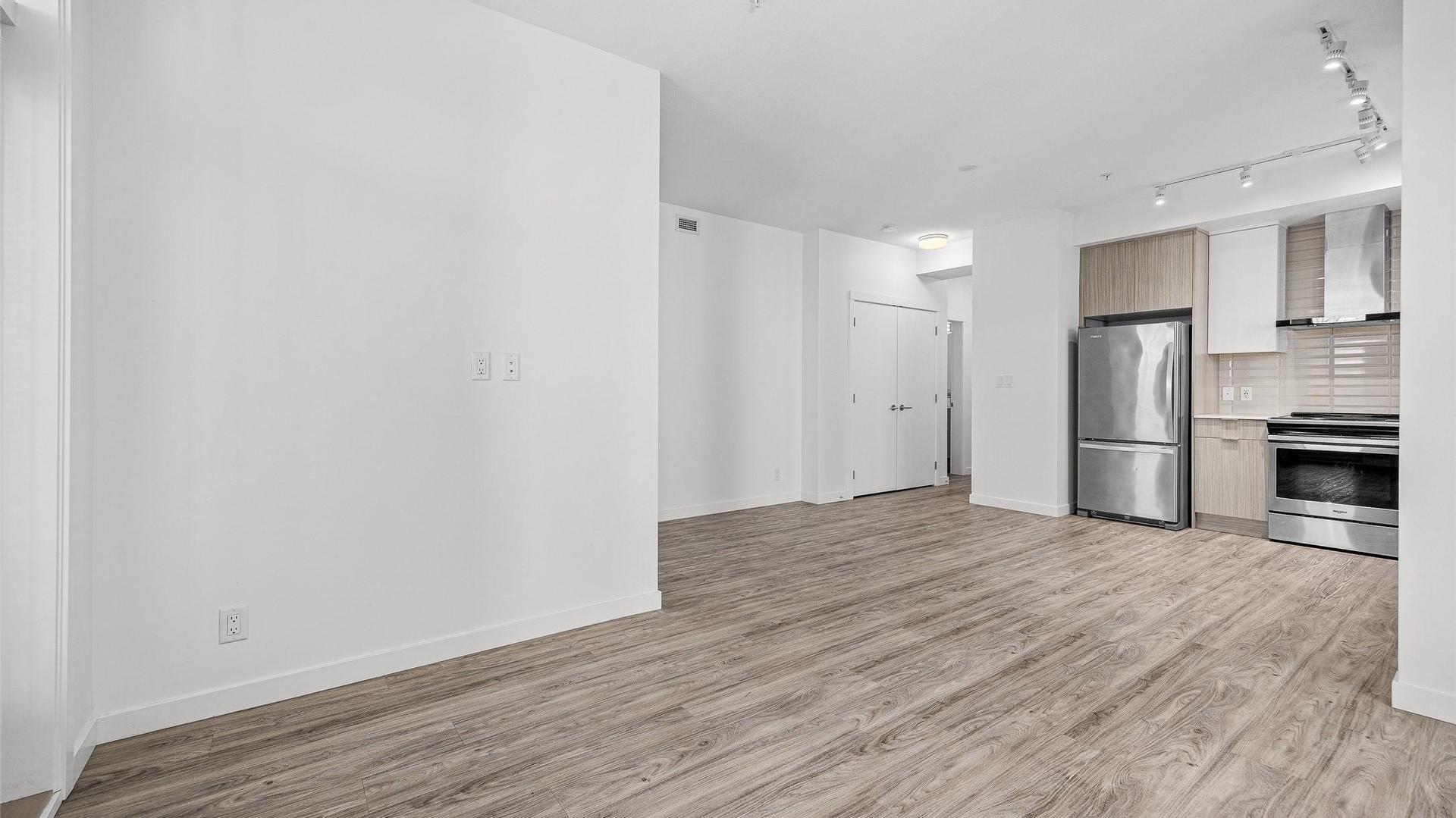 









1800


Richter

Street, 215,
Kelowna,




BC
V1Y 2M6

