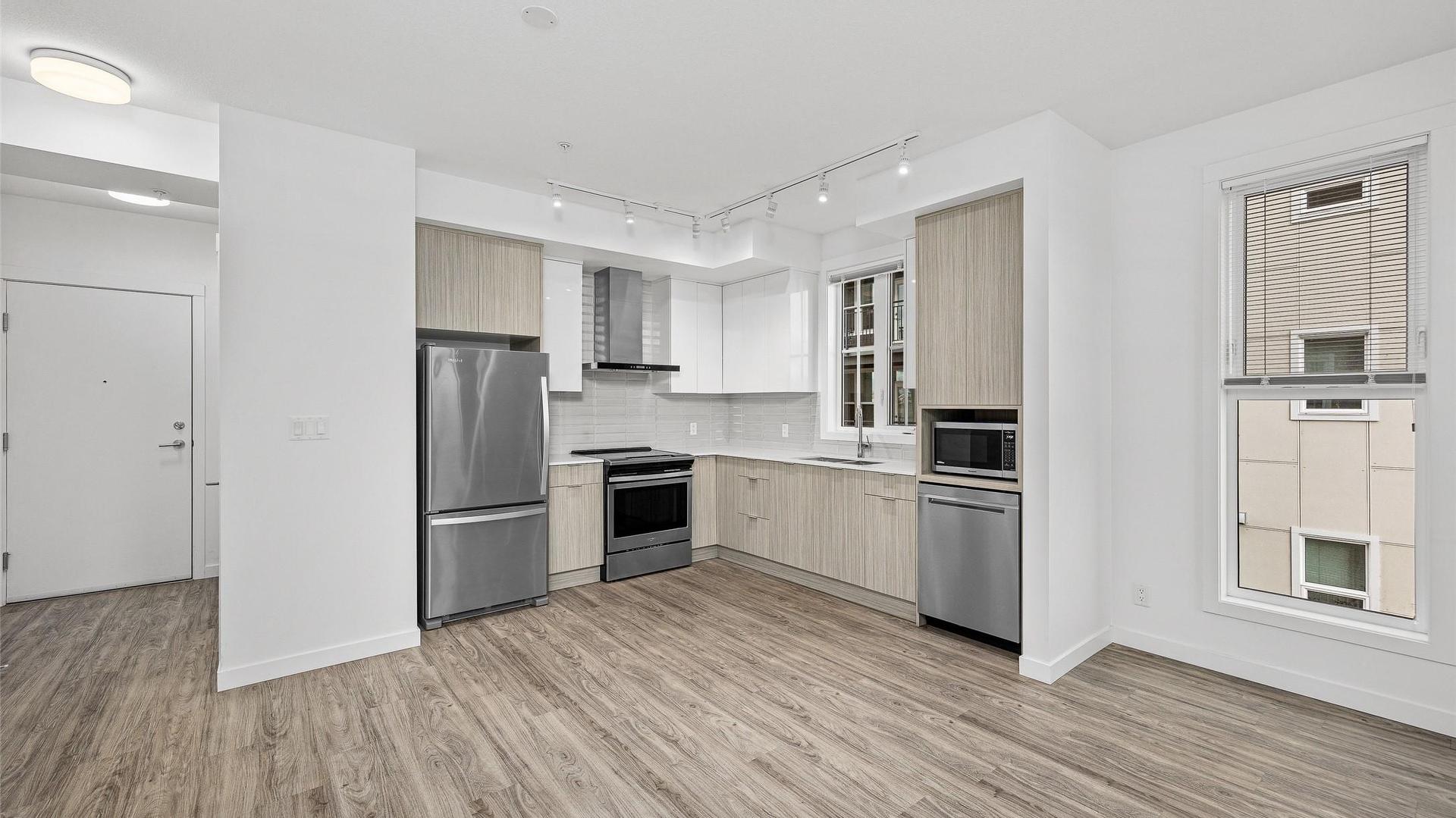 









1800


Richter

Street, 215,
Kelowna,




BC
V1Y 2M6

