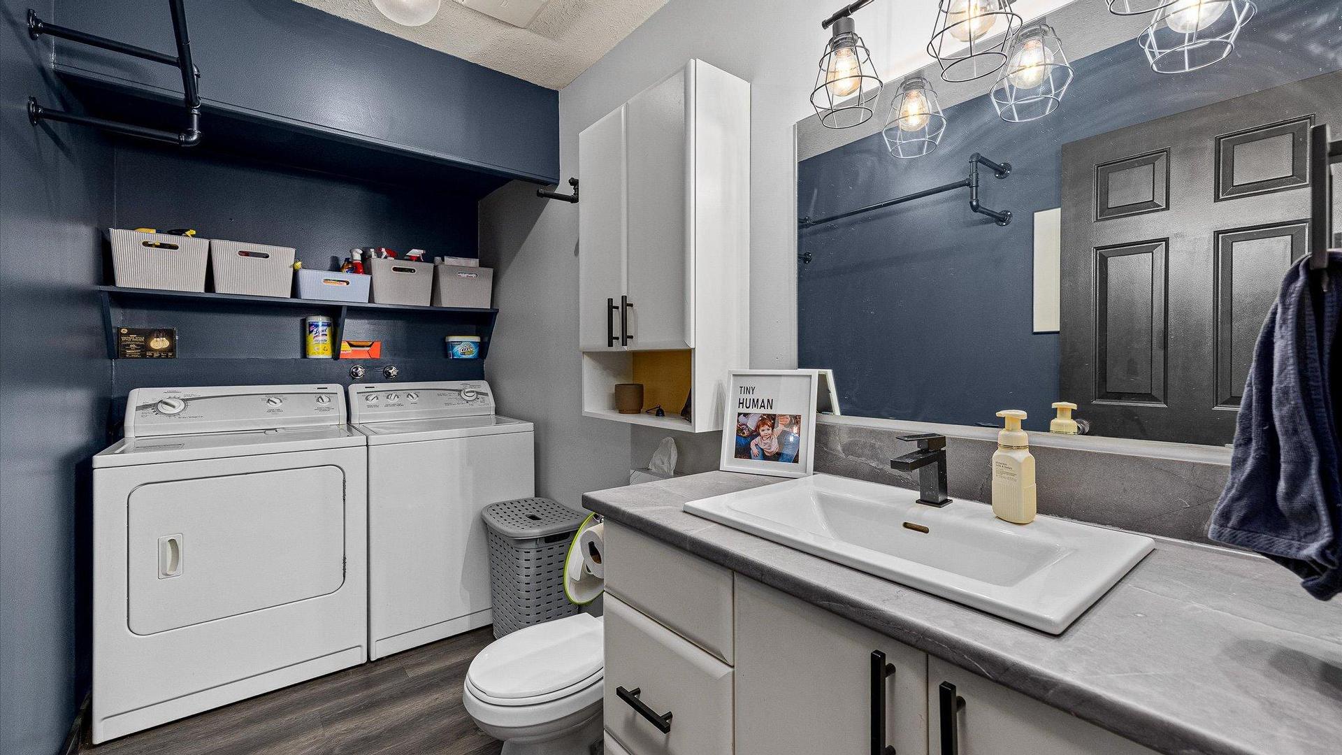 









2055


Ethel

Street, 15,
Kelowna,




BC
V1Y 2Z6

