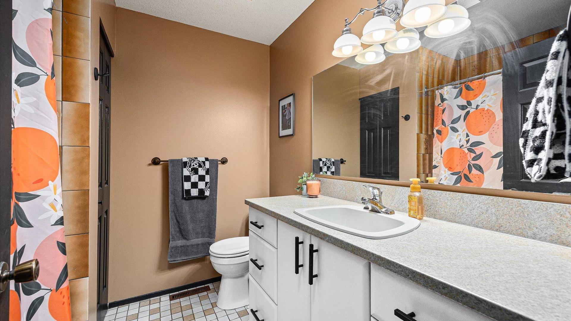 









2055


Ethel

Street, 15,
Kelowna,




BC
V1Y 2Z6

