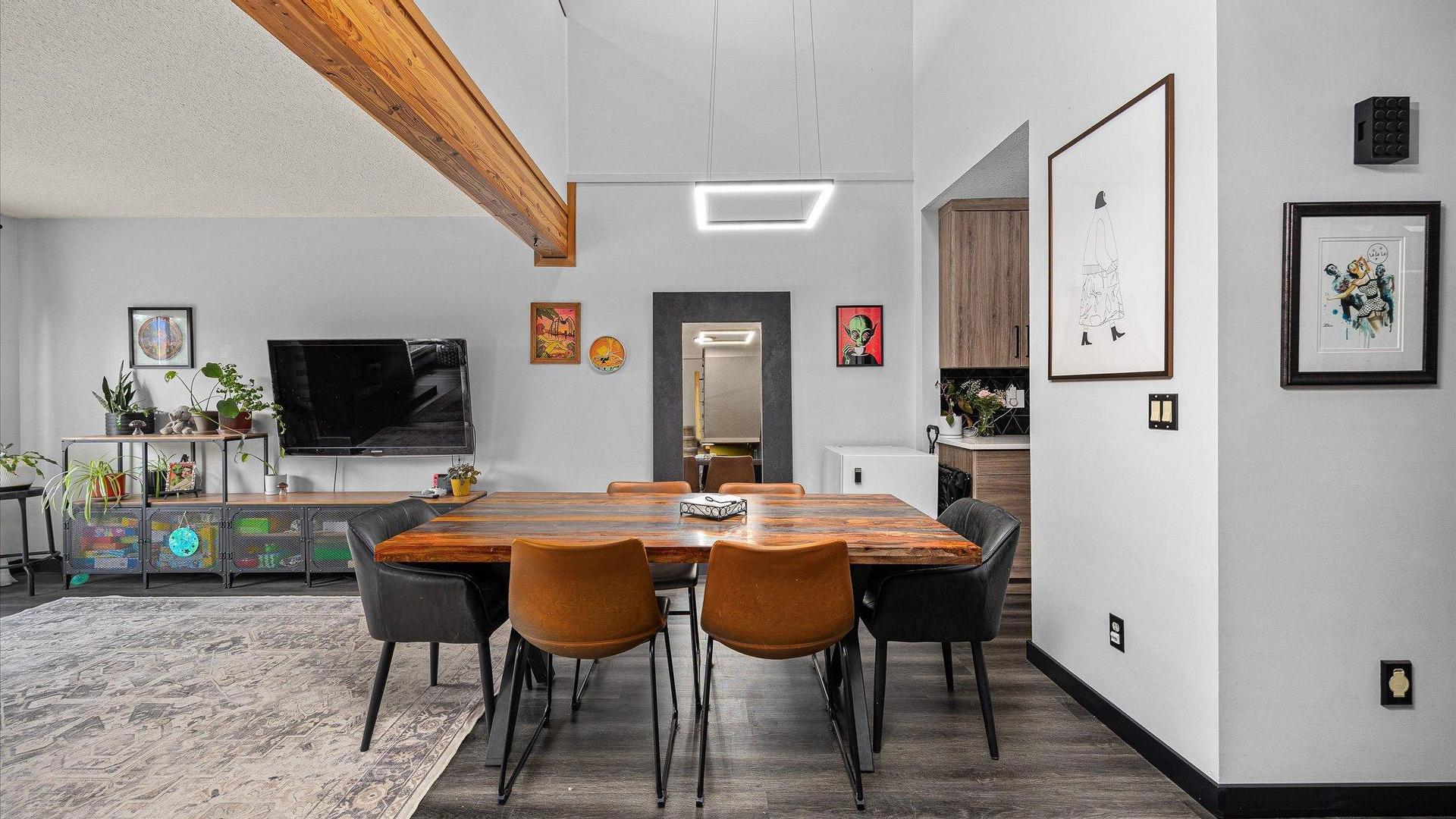 









2055


Ethel

Street, 15,
Kelowna,




BC
V1Y 2Z6

