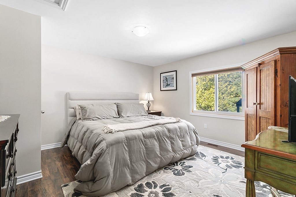 









184


Ch. Flood

,
Litchfield,




QC
J0X1K0

