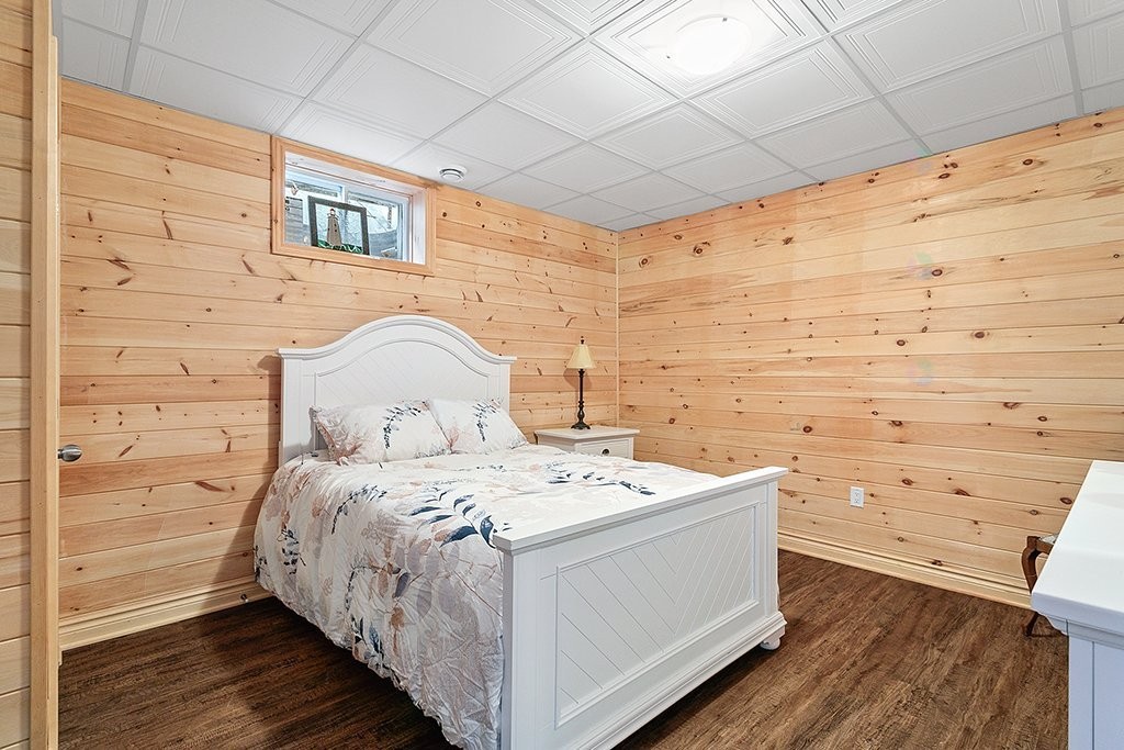 









184


Ch. Flood

,
Litchfield,




QC
J0X1K0

