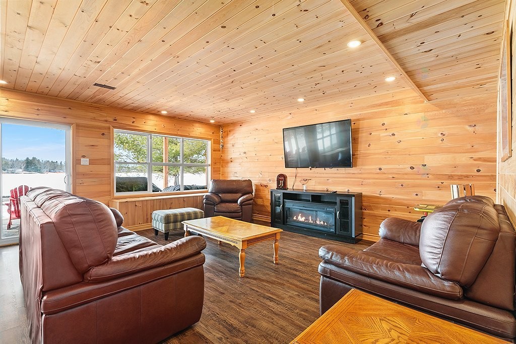 









184


Ch. Flood

,
Litchfield,




QC
J0X1K0

