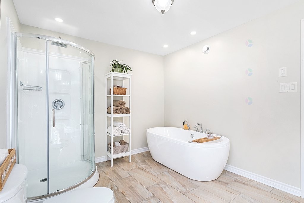 









184


Ch. Flood

,
Litchfield,




QC
J0X1K0

